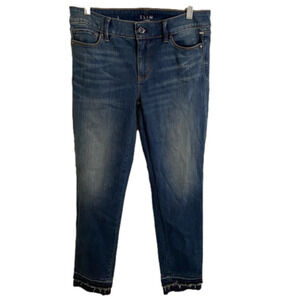 White House Black Market the Slim Ankle jeans size 4